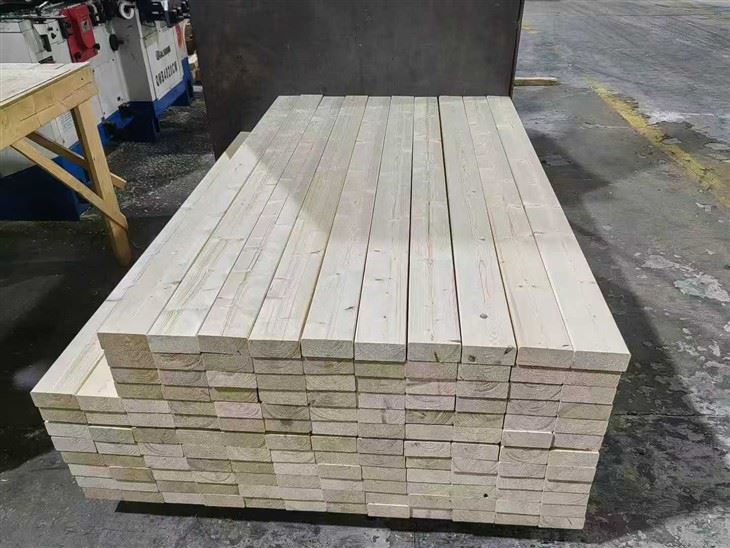 Pine Wood Wall Panel Solid Spruce Wood factory
